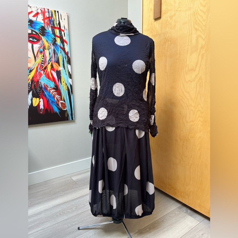 Black and stone polka dot top and skirt. Skirt is petite size and top regular so